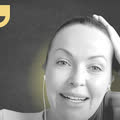 Kate Hall, zu Gast bei Total Normal